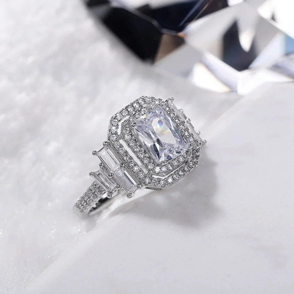 😍Radiant Shiny Cubic Zircon Wonderful Wedding Rings for Women/Girls, L068 - Picture 3 of 6